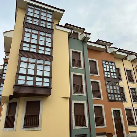 Cuevas Del Mar * Nueva De Llanes